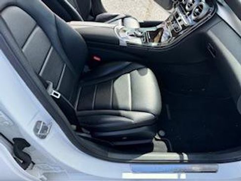 Used 2017 Mercedes-Benz C 300 4MATIC Sedan image 12