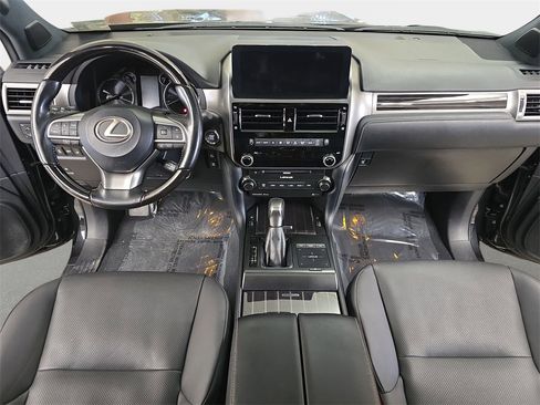 Certified 2023 Lexus GX 460 Premium w/ Premium Package image 9
