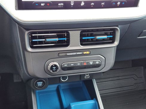 New 2026 Ford Maverick XLT image 19