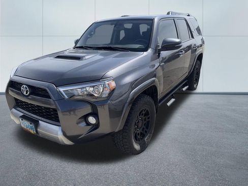 Used 2019 Toyota 4Runner TRD Off-Road Premium AWD/4WD image 11