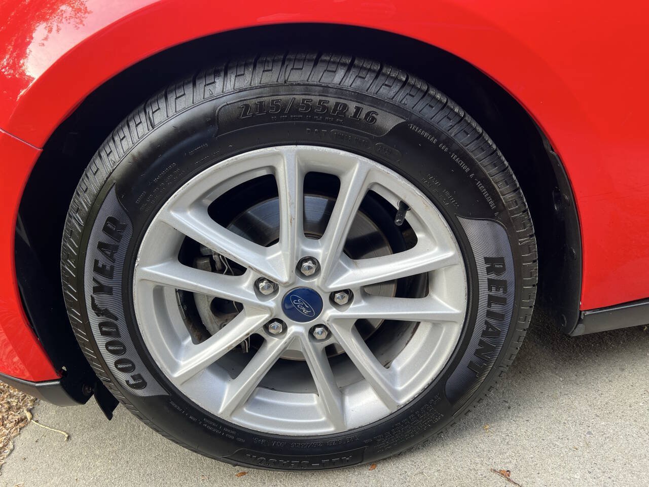 Used 2017 Ford Focus SE FWD image 26