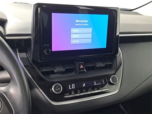 Used 2023 Toyota Corolla LE image 28