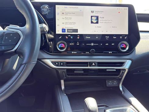 Used 2024 Lexus RX 350 Premium Plus w/ Convenience Package image 14