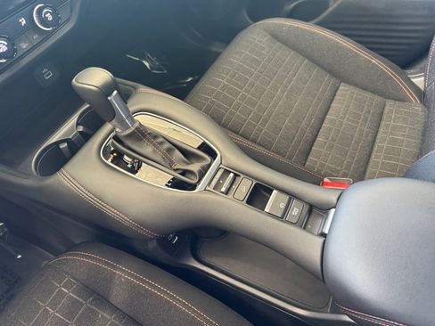 Used 2024 Honda HR-V Sport image 21