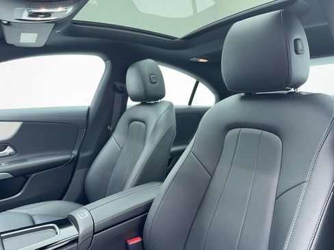 Used 2025 Mercedes-Benz CLA 250 image 37