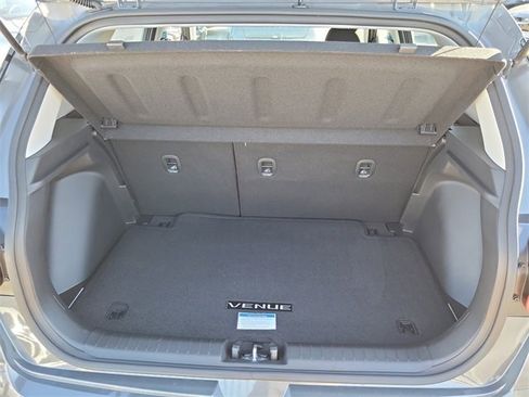 New 2026 Hyundai Venue SE image 20