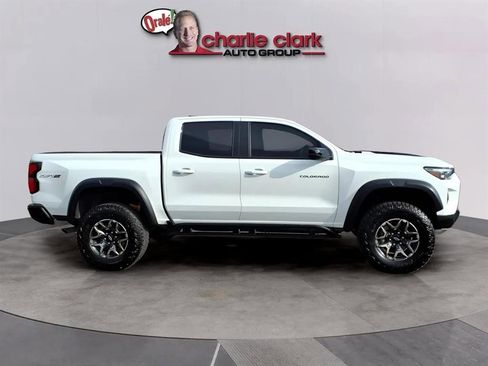 Used 2024 Chevrolet Colorado ZR2 w/ Safety Package image 6