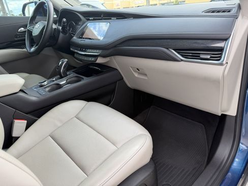 Used 2019 Cadillac XT4 Premium Luxury w/ Driver Assist Package image 12