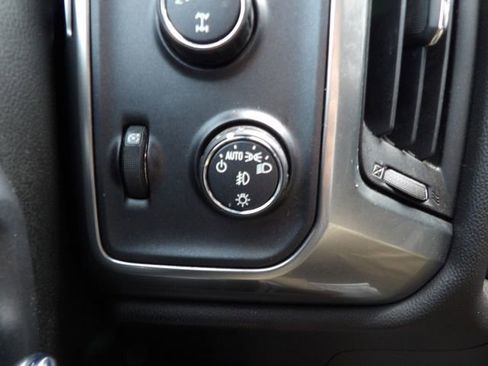 Used 2017 Chevrolet Silverado 1500 LT w/ All Star Edition AWD/4WD image 22
