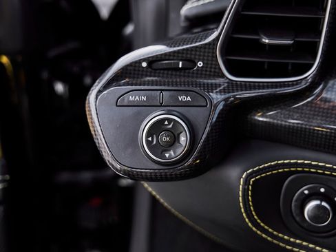 Used 2013 Ferrari 458 Spider RWD image 46
