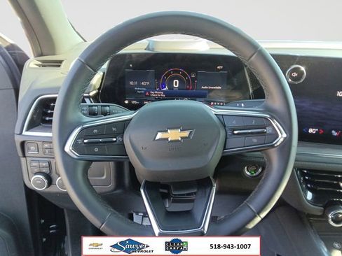 Used 2025 Chevrolet Tahoe LT AWD/4WD image 13