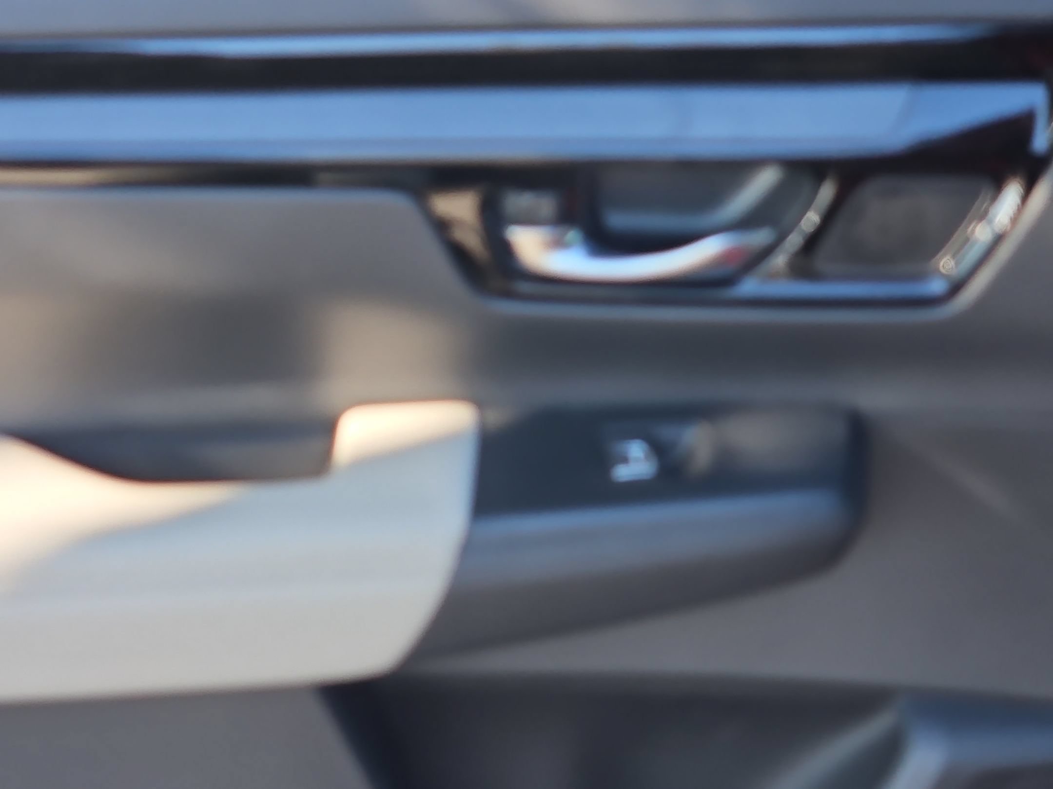 Used 2025 Honda CR-V EX-L image 35