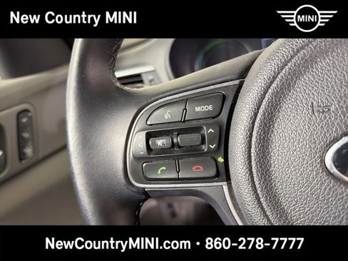 Used 2017 Kia Optima EX image 21