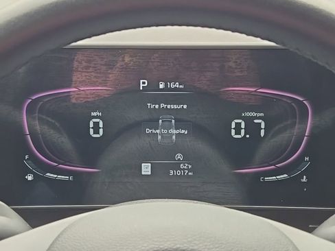 Used 2023 Kia Sportage EX image 5