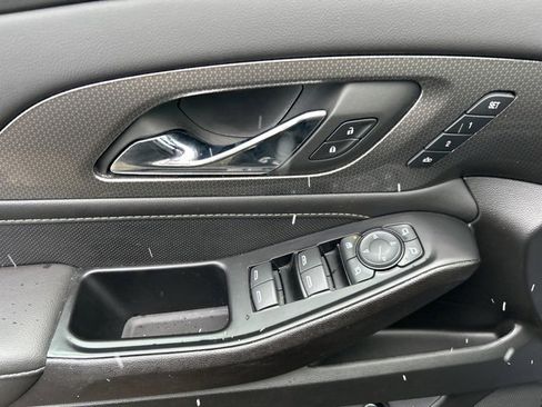 Used 2023 Chevrolet Traverse Premier w/ LPO, Floor Liner Package image 10