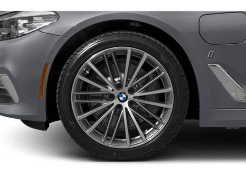 Used 2019 BMW 530e w/ Convenience Package RWD image 14