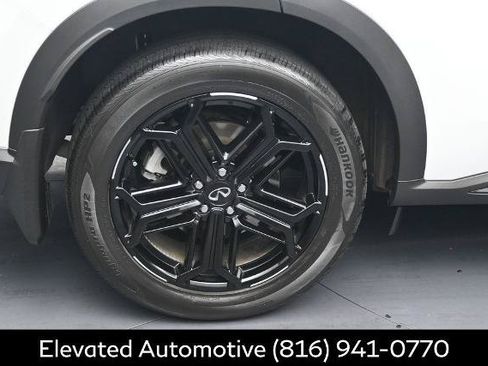 Certified 2026 INFINITI QX60 Sport w/ Dark Cargo Package AWD/4WD image 5