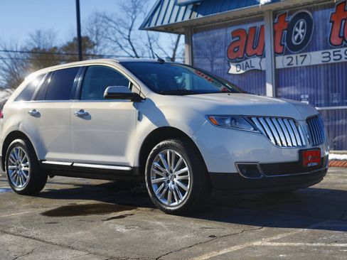 Used 2012 Lincoln MKX FWD image 20