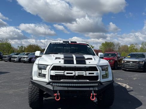 Used 2020 Ford F150 Raptor w/ Equipment Group 802A Luxury AWD/4WD image 3