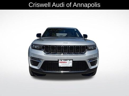 Used 2025 Jeep Grand Cherokee Limited image 9