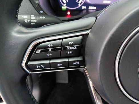 Used 2024 MAZDA CX-90 Plug-In Hybrid w/ Preferred AWD/4WD image 11
