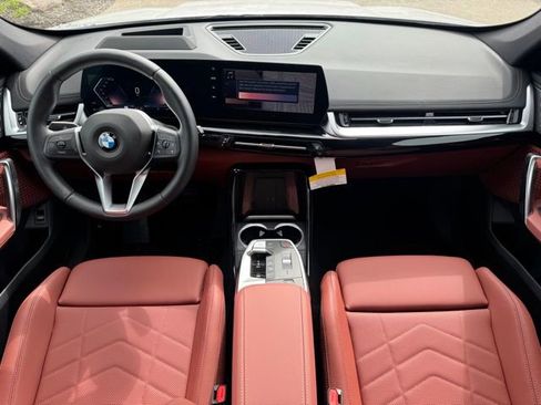 New 2026 BMW X1 xDrive28i w/ Technology Package image 16