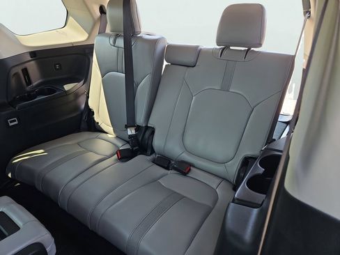 Certified 2025 Honda Pilot EX-L image 34