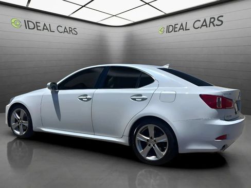 Used 2011 Lexus IS 250 w/ Premium Pkg Value Edition RWD image 12
