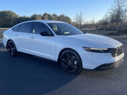 Certified 2024 Honda Accord Sport image 2