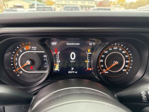 Certified 2024 Jeep Wrangler Unlimited Sport AWD/4WD image 11