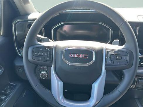New 2026 GMC Sierra 1500 SLT w/ SLT Premium Plus Package AWD/4WD image 14