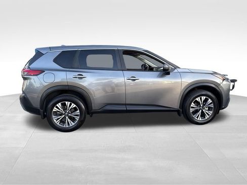Used 2023 Nissan Rogue SV FWD image 6