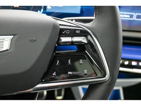 New 2026 Cadillac Optiq Sport 1 image 24