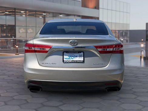 Used 2013 Toyota Avalon Limited FWD image 7