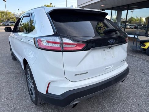 Used 2020 Ford Edge Titanium AWD/4WD image 9