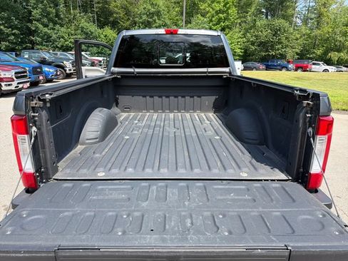 Used 2019 Ford F250 XLT w/ Snow Plow Prep Package AWD/4WD image 24