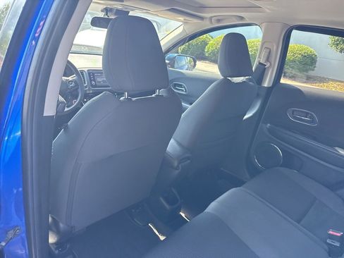 Certified 2022 Honda HR-V EX image 11
