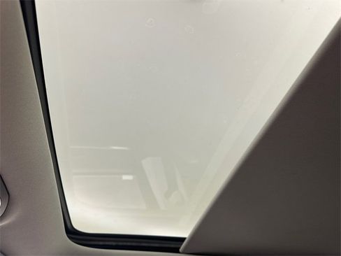 Certified 2022 Jeep Grand Cherokee Limited 4xe w/ Luxury Tech Group II image 30