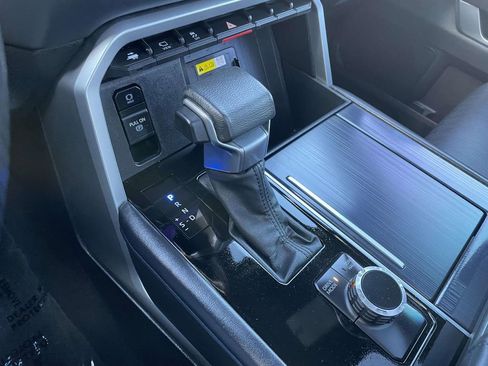 Used 2023 Toyota Tundra Platinum image 42