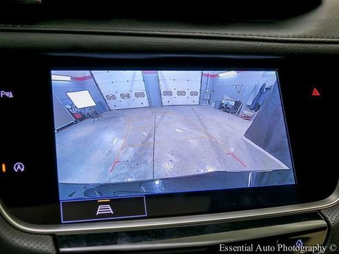 Certified 2025 Cadillac XT5 Premium Luxury image 16