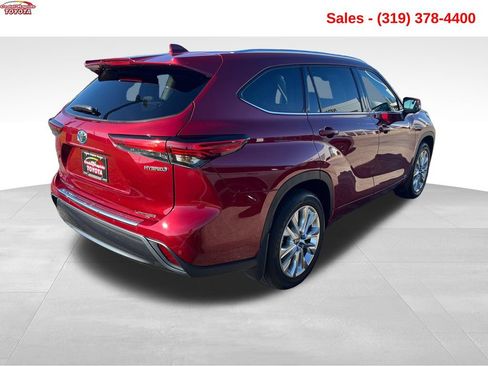 Used 2023 Toyota Highlander Limited AWD/4WD image 5