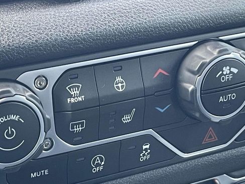 New 2025 Jeep Wrangler Unlimited Sport AWD/4WD image 38