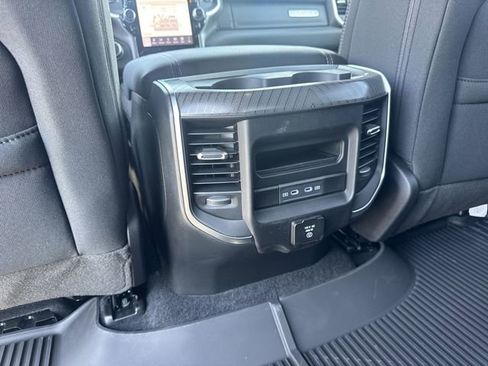 New 2026 RAM 1500 4x4 Crew Cab image 21