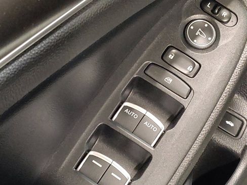 Used 2018 Honda Accord LX image 27