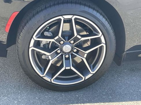 Used 2026 Dodge Charger Scat Pack AWD/4WD image 7