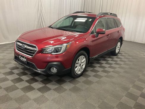 Used 2018 Subaru Outback 2.5i Premium AWD/4WD image 10