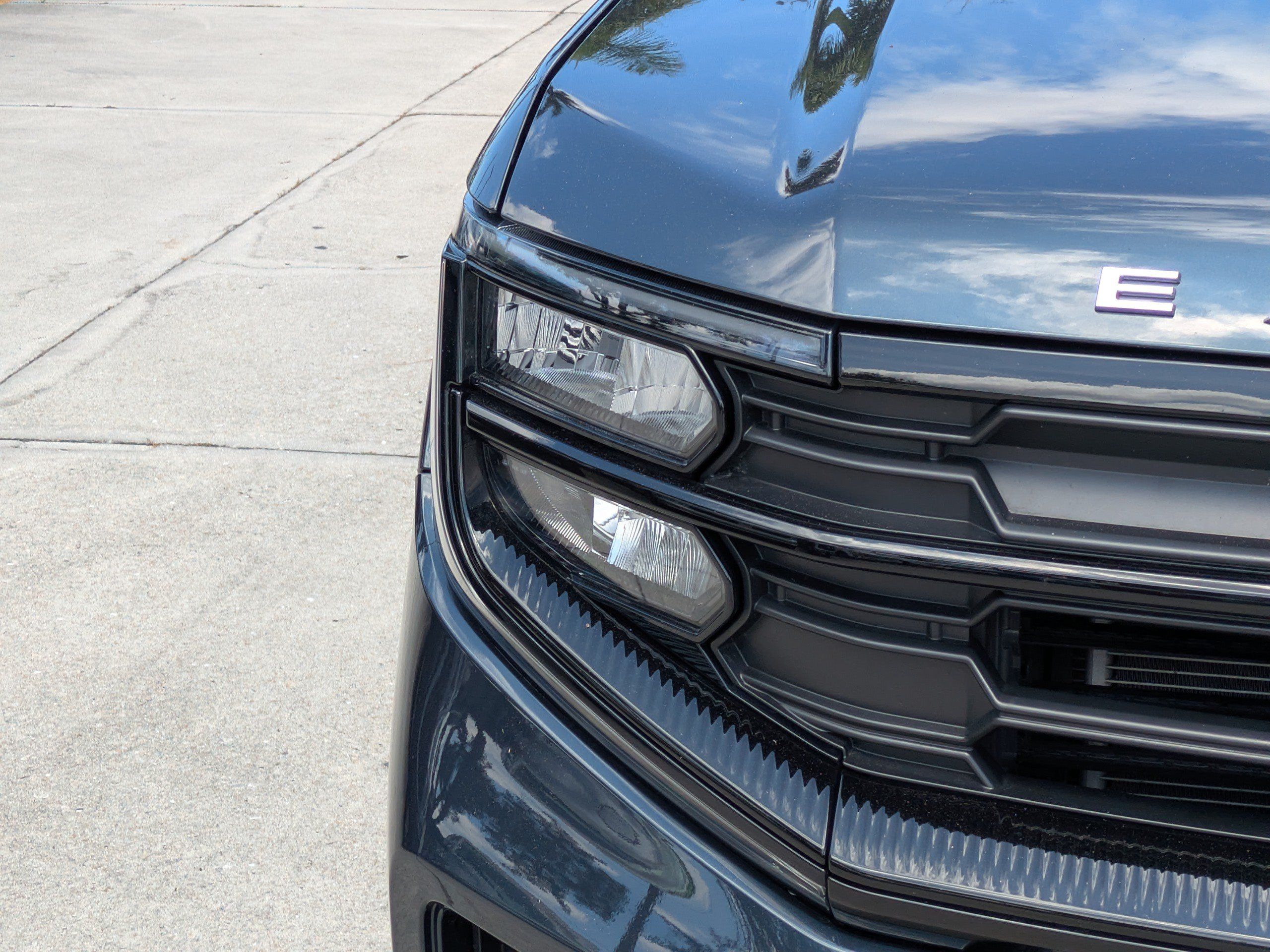 Certified 2025 Ford Expedition Active AWD/4WD image 9