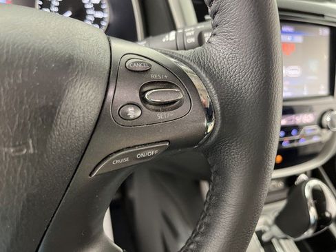Used 2023 Nissan Murano SV w/ SV Midnight Edition Package FWD image 18