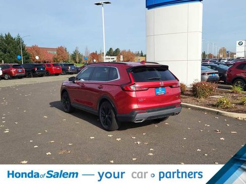 Used 2023 Honda CR-V Sport Touring image 4