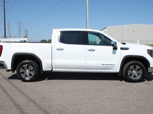 Used 2025 GMC Sierra 1500 SLT image 26